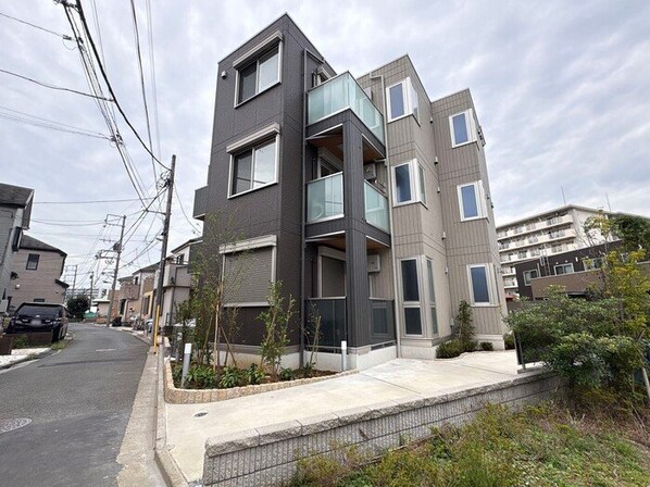 セレスティア扇IIIの物件外観写真